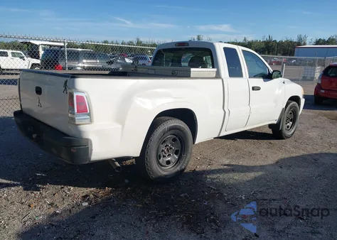 2007 Mitsubishi Raider Ls z USA, uszkodzony, nr VIN 1Z7HC22K97S184927